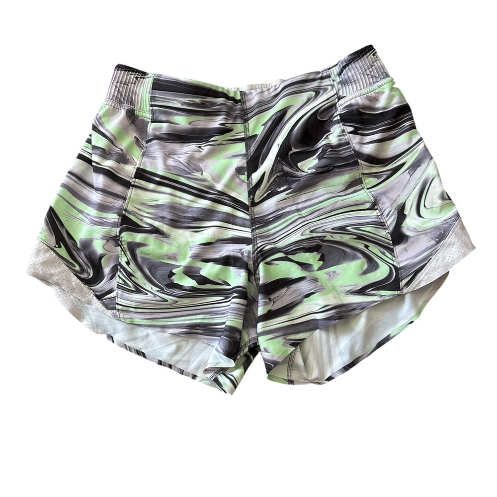 EUC Lululemon Hotty Hot High Rise with 4” Length